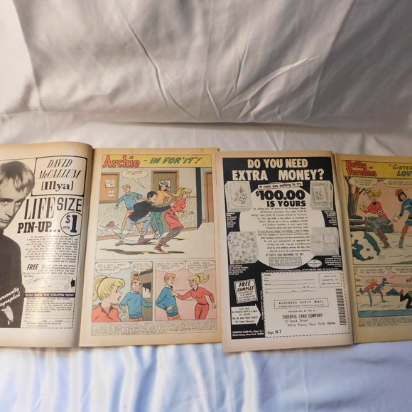 Vintage Archie Series Laugh Comic Books 1966 Lot of 2 - Picture 4 of 5